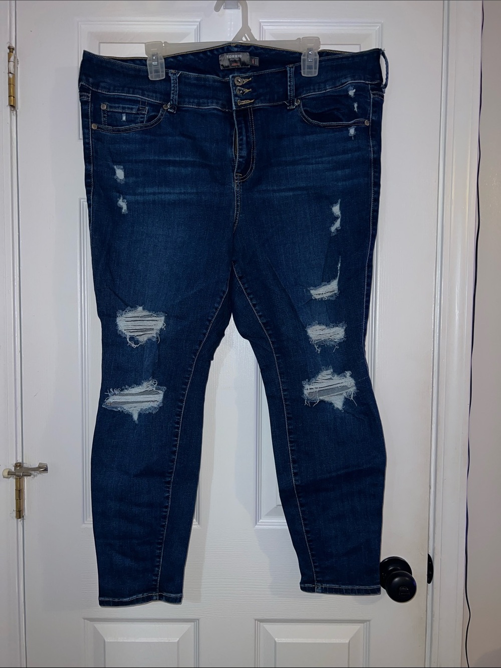 Torrid Super Soft Distressed Dark Blue Jegging